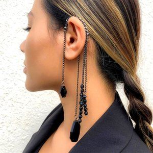 📢 4/$15 Black Beaded Tassel Ear Cuff